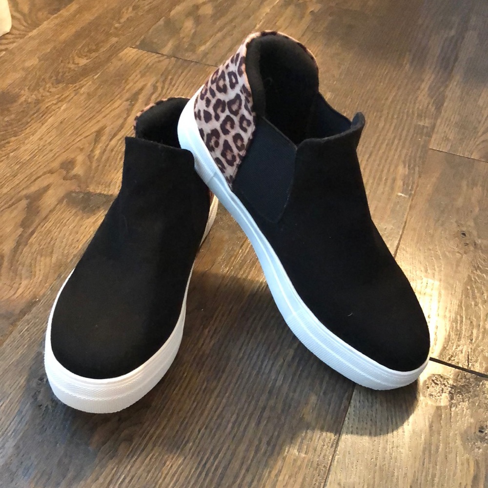 Leopard and Black Mid Rise Sneaker